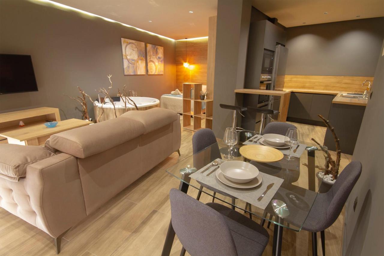 Ubrique Loft Rural Apartment ภายนอก รูปภาพ